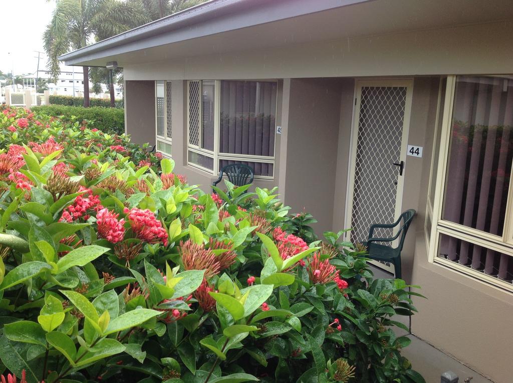 Port Denison Motor Inn Bowen Luaran gambar