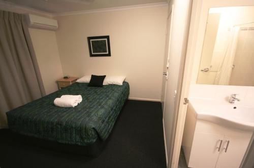 Port Denison Motor Inn Bowen Luaran gambar